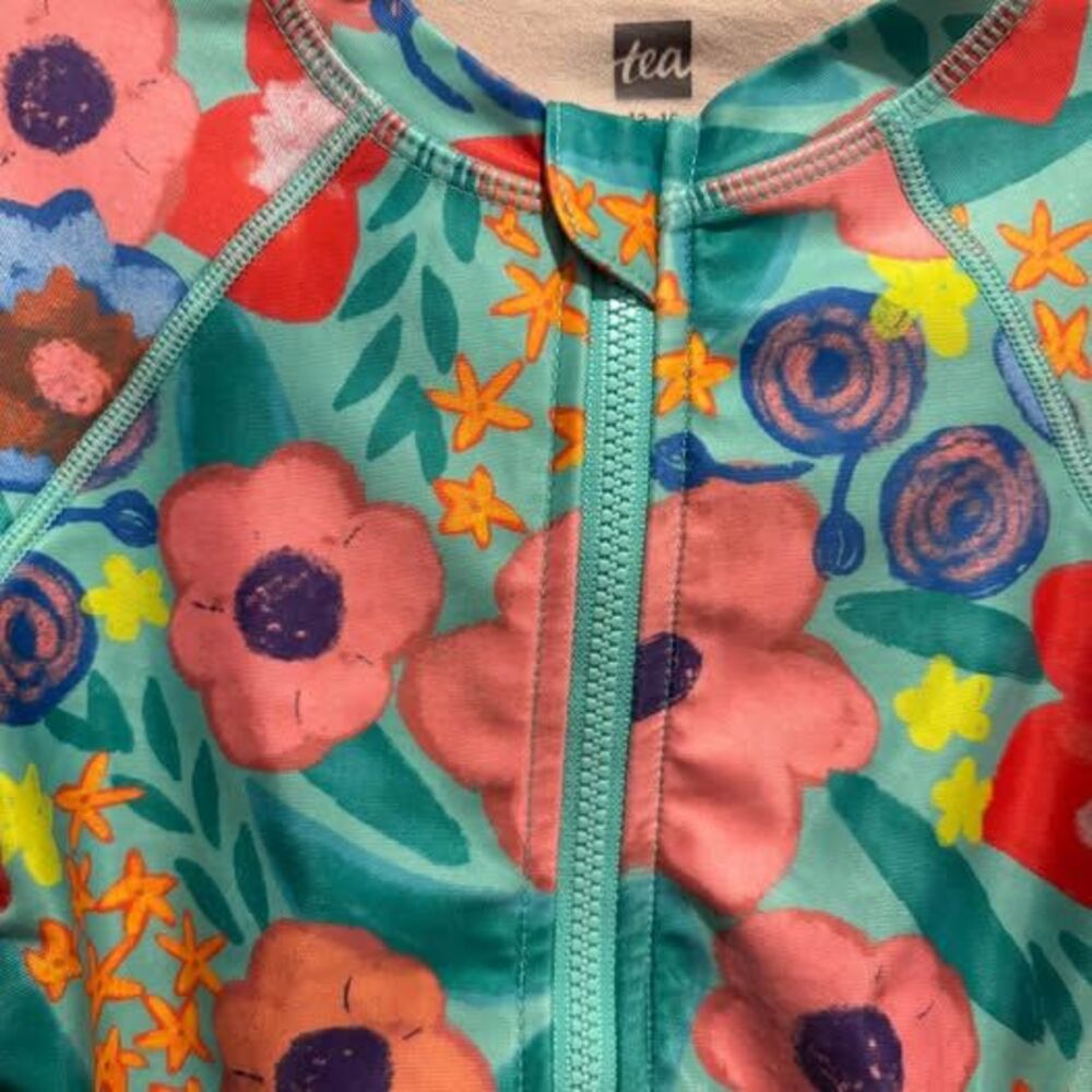 Tea floral 12-18 mo bathing suit rash guard - Picture 2 of 4